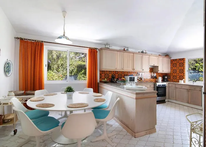 Villa Quinta Da Balaia Charming With Private Pool *